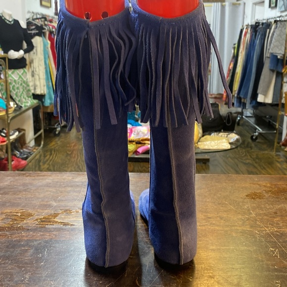 Tall suede fringed boots - Picture 6 of 6